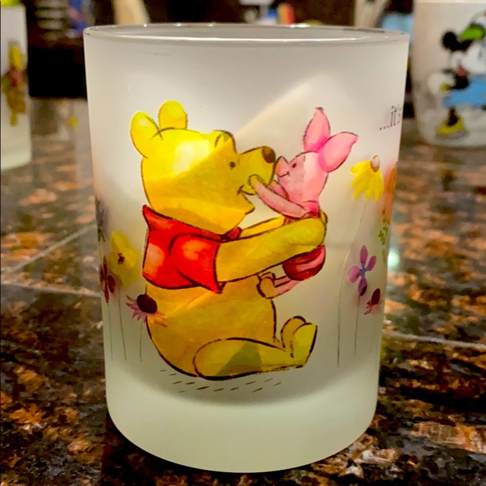 Winnie the Pooh and piglet glassware